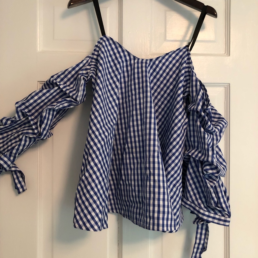 Gingham blouse
